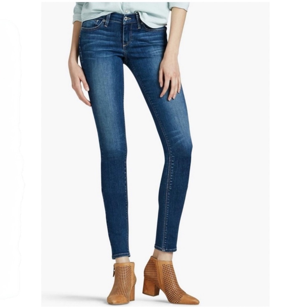 Lucky Brand Charlie Skinny Jeans Medium Wash Denim Ladies 6/28R